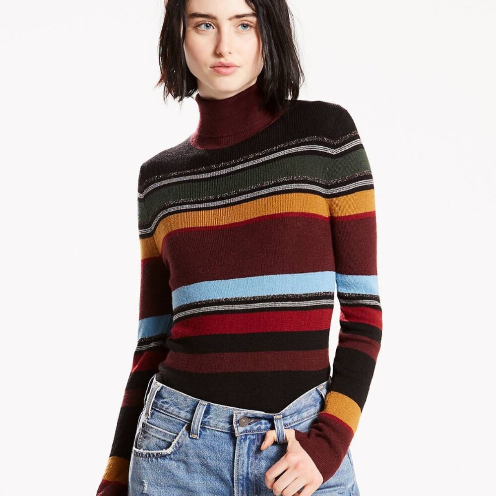 Levi’s Striped Turtleneck Sweater in Size S
